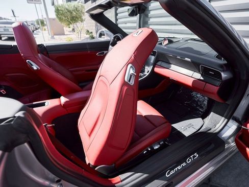 Used 2019 Porsche 911 Carrera GTS image 35