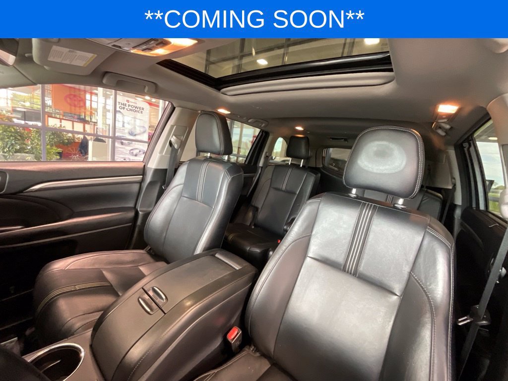 Used 2018 Toyota Highlander SE AWD/4WD image 9