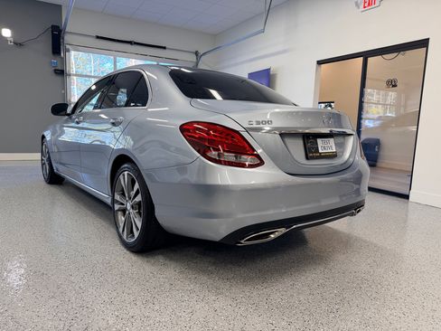 Used 2016 Mercedes-Benz C 300 Luxury image 5