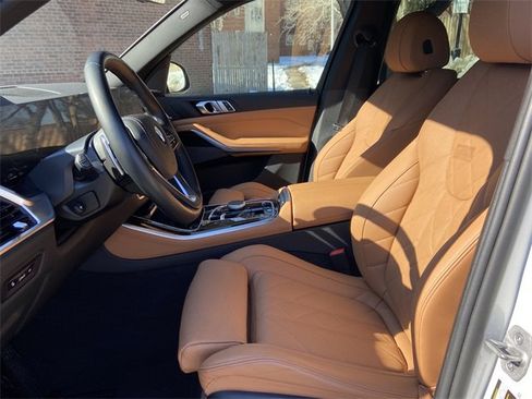 Used 2025 BMW X5 xDrive50e w/ Premium Package image 20