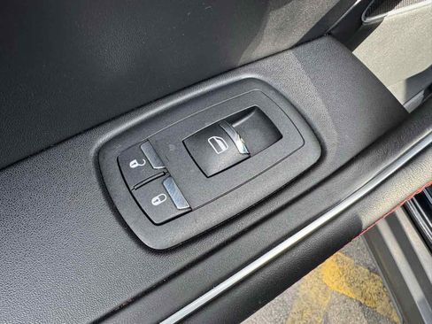 Used 2018 Maserati Levante GranSport image 42