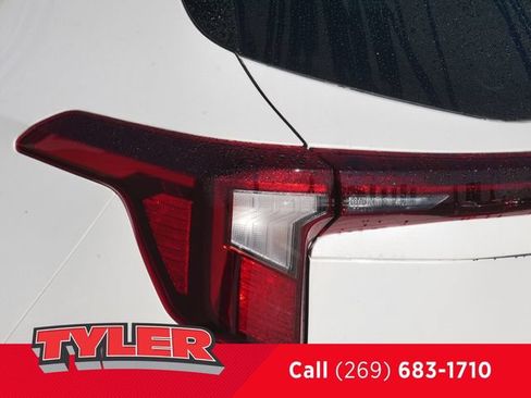 Used 2024 Kia Seltos LX AWD/4WD image 12