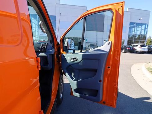 Used 2019 Ford Transit 150 148 Low Roof RWD image 40