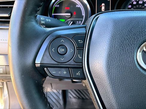 Certified 2019 Toyota Camry SE image 23