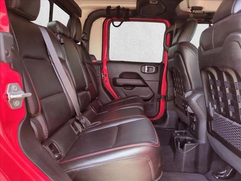 Used 2022 Jeep Gladiator Rubicon w/ LED Lighting Group AWD/4WD image 20