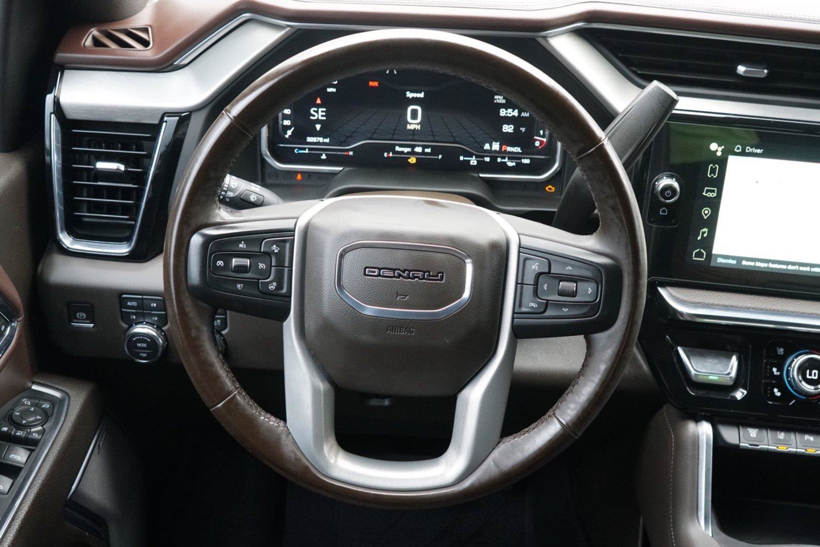 Used 2024 GMC Sierra 3500 Denali AWD/4WD image 24