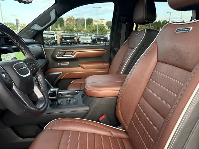 Used 2024 GMC Sierra 1500 Denali Ultimate AWD/4WD image 5