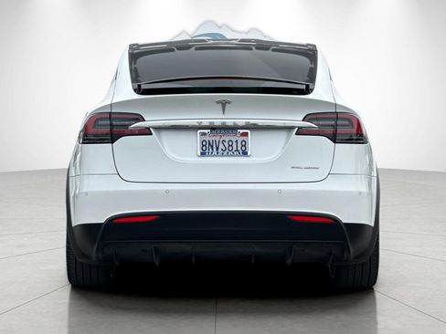 Used 2020 Tesla Model X Long Range image 4
