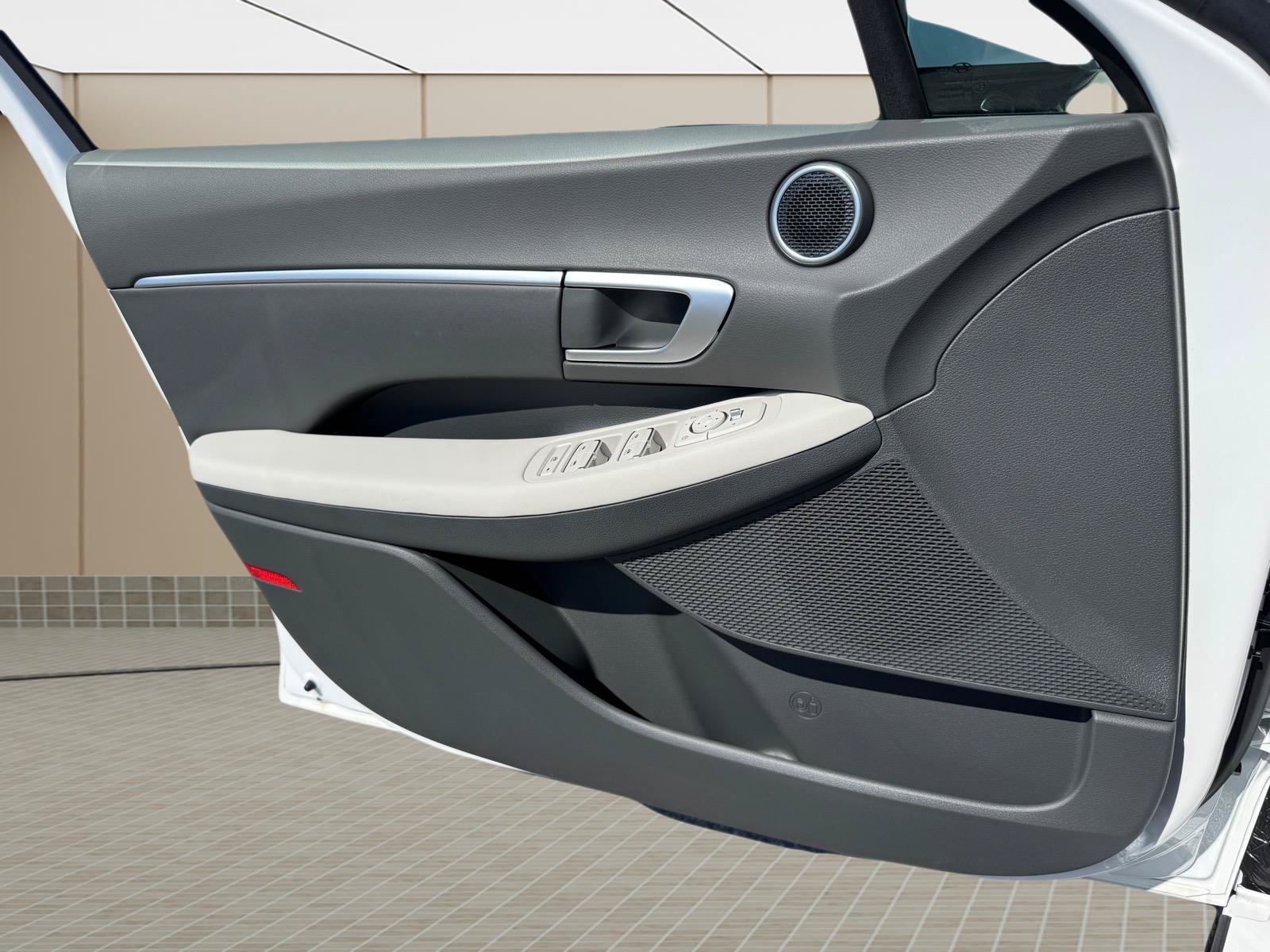 Certified 2026 Hyundai Sonata SEL FWD image 16