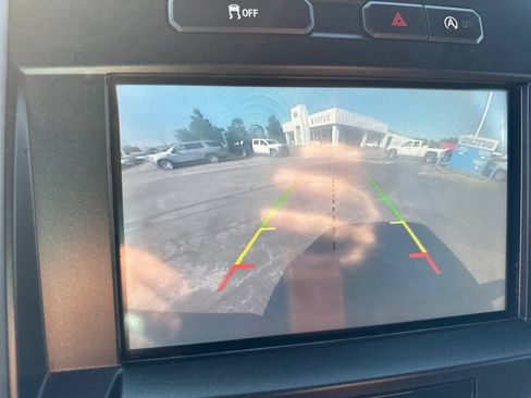 Used 2018 Ford F150 XLT w/ Equipment Group 302A Luxury AWD/4WD image 23