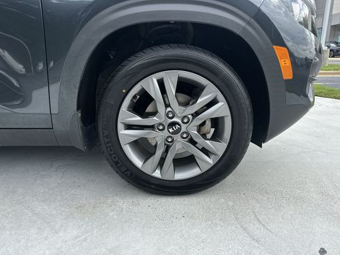 Used 2021 Kia Seltos S FWD image 13