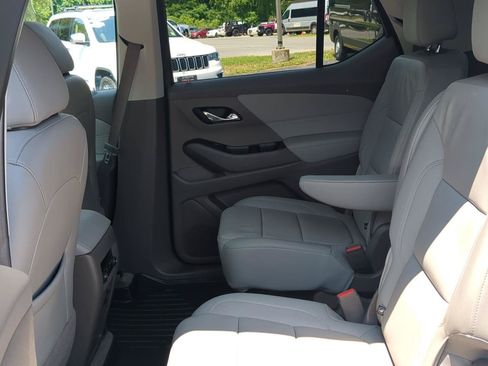 Used 2020 Chevrolet Traverse LT AWD/4WD image 18
