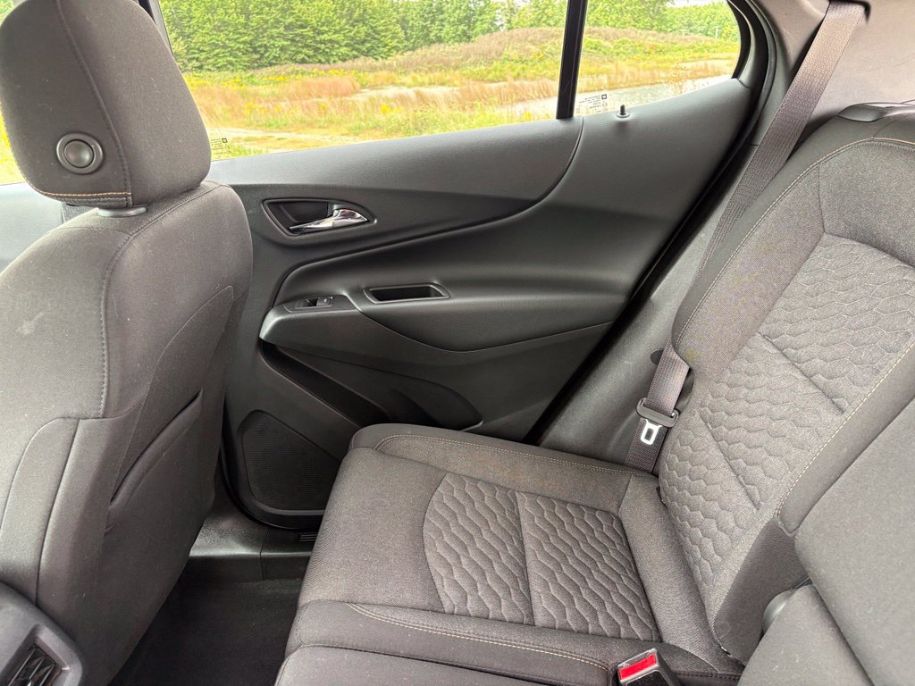 Used 2020 Chevrolet Equinox LT FWD image 41