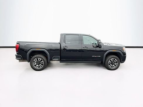 Used 2023 GMC Sierra 3500 AT4 w/ AT4 Preferred Package AWD/4WD image 11