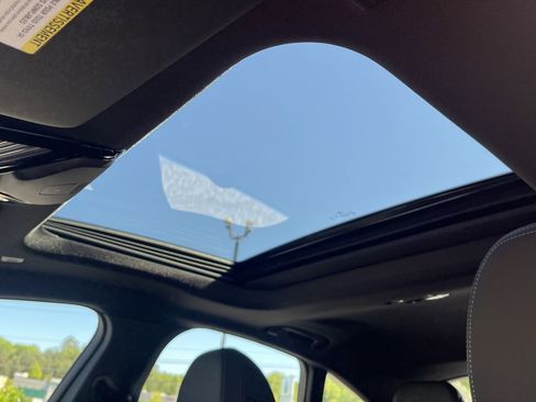 Used 2025 BMW i4 eDrive40 w/ Parking Assistance Package image 29