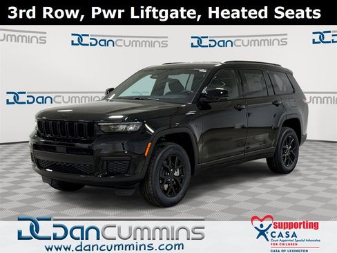 New 2025 Jeep Grand Cherokee L Laredo image 1