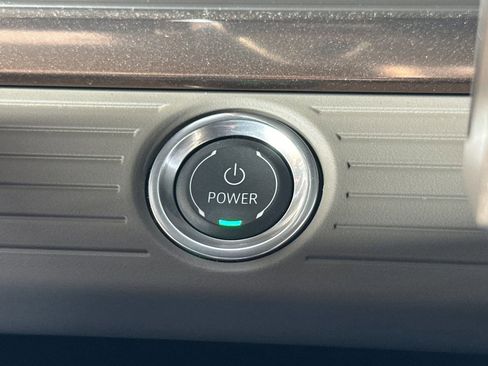 Certified 2025 GMC Hummer EV 2X image 23