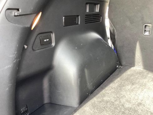 Used 2022 Hyundai Tucson SEL w/ Winter Package image 34