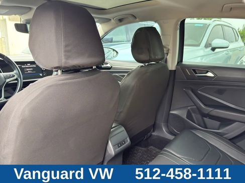 Used 2023 Volkswagen Jetta SEL FWD image 25