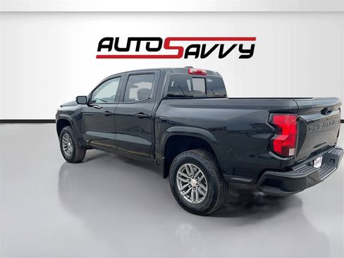 Used 2024 Chevrolet Colorado LT w/ LT Convenience Package image 5