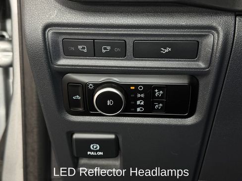 Used 2023 Ford F150 XLT w/ Equipment Group 302A High AWD/4WD image 18