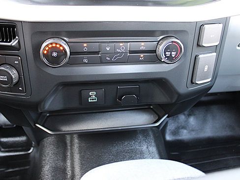 Used 2022 Ford F150 XL w/ Equipment Group 101A High AWD/4WD image 28