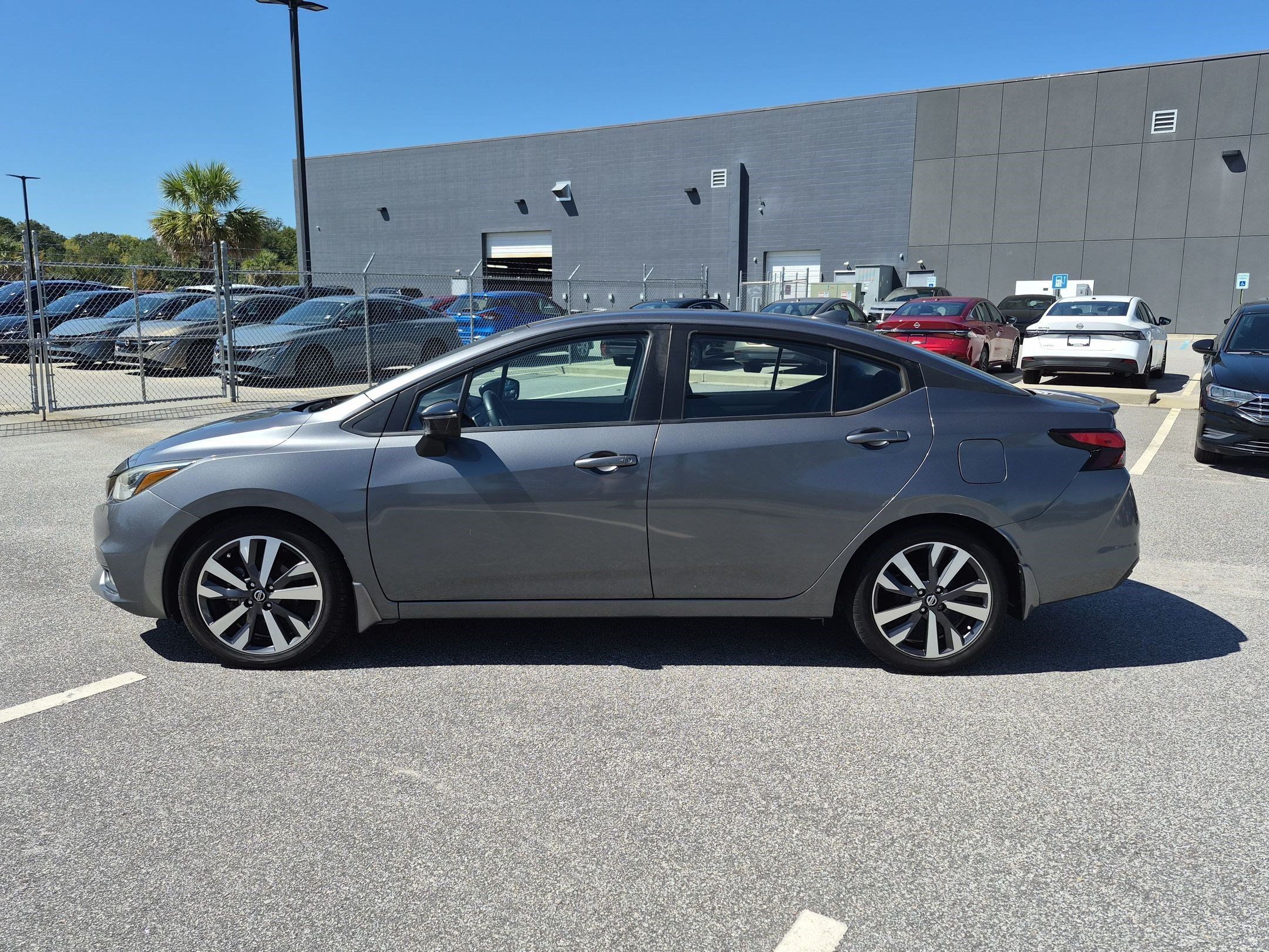 Certified 2020 Nissan Versa SR w/ Electronics Package FWD image 7