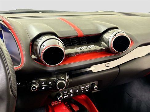 Used 2018 Ferrari 812 Superfast image 19