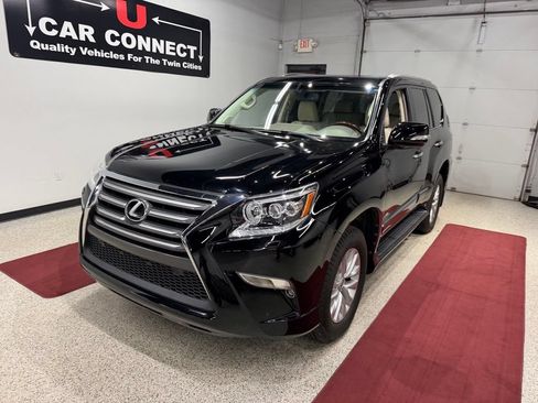 Used 2017 Lexus GX 460 Premium AWD/4WD image 4