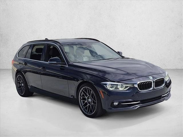 Used 2017 BMW 330i xDrive Wagon AWD/4WD image 3