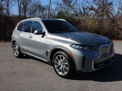 New 2026 BMW X5 xDrive50e w/ Climate Comfort Package