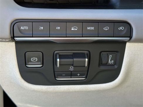 Used 2022 Cadillac Escalade Sport Platinum image 20