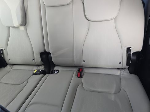 New 2026 Kia Carnival EX image 20