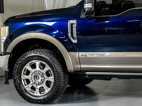 Used 2022 Ford F250 King Ranch w/ King Ranch Ultimate Package AWD/4WD image 12