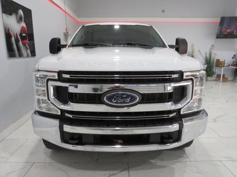Used 2021 Ford F250 XL w/ STX Appearance Package image 9