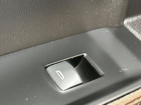 Used 2021 Chevrolet Silverado 1500 RST image 32