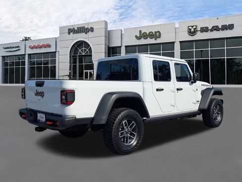 New 2026 Jeep Gladiator Mojave image 4
