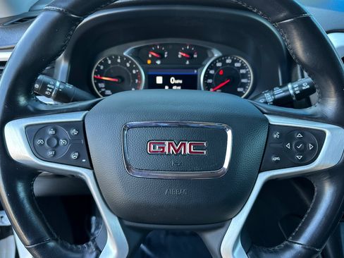 Used 2022 GMC Acadia SLT w/ Elevation Edition image 33