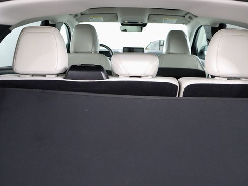 Used 2022 Ford Mustang Mach-E Premium image 28