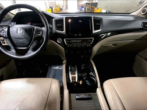 Used 2018 Honda Pilot Elite image 15