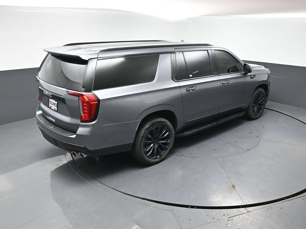 Used 2021 GMC Yukon XL Denali AWD/4WD image 44