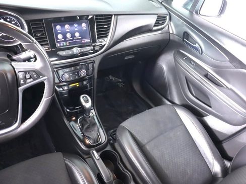 Used 2022 Buick Encore Preferred w/ Safety Package AWD/4WD image 25