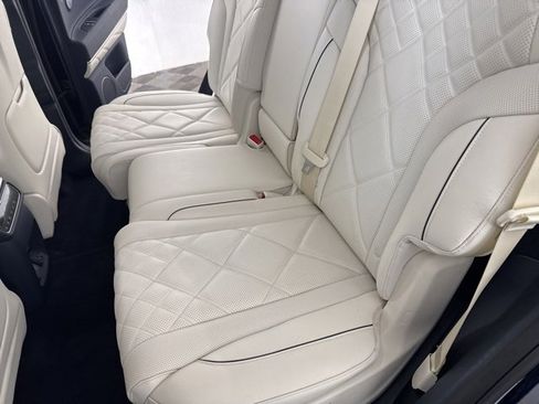 Used 2025 Genesis GV80 3.5T Prestige image 20