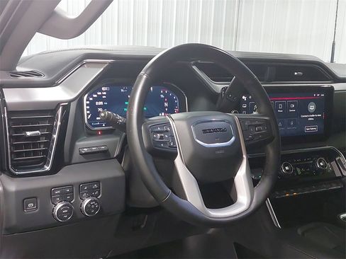 Used 2024 GMC Sierra 3500 Denali w/ Denali Reserve Package image 16