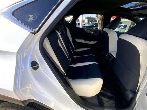 Used 2023 Lexus NX 250 Premium image 20