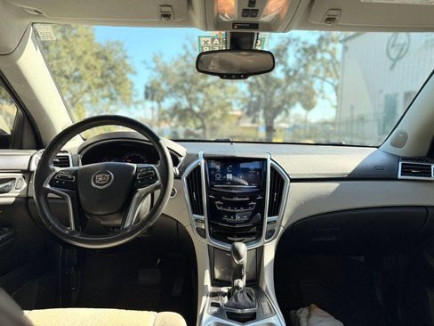 Used 2014 Cadillac SRX FWD image 15