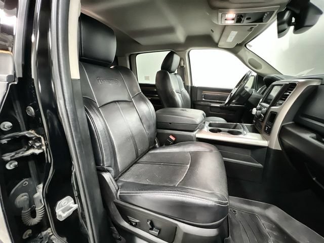 Used 2019 RAM 1500 Laramie w/ Convenience Group AWD/4WD image 28