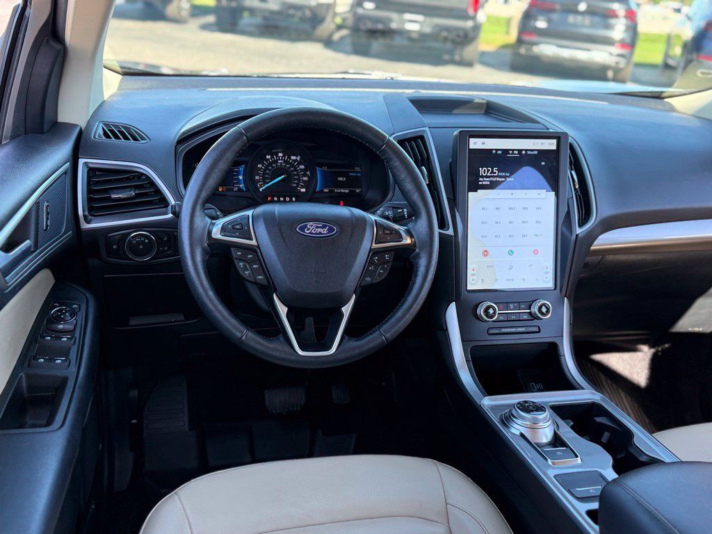 Used 2023 Ford Edge SEL w/ Convenience Package AWD/4WD image 5