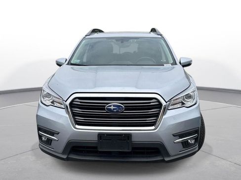 Used 2022 Subaru Ascent Limited w/ Technology Package image 3