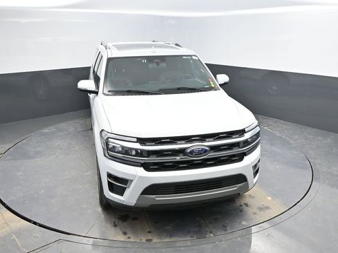 Used 2024 Ford Expedition Max Limited image 12